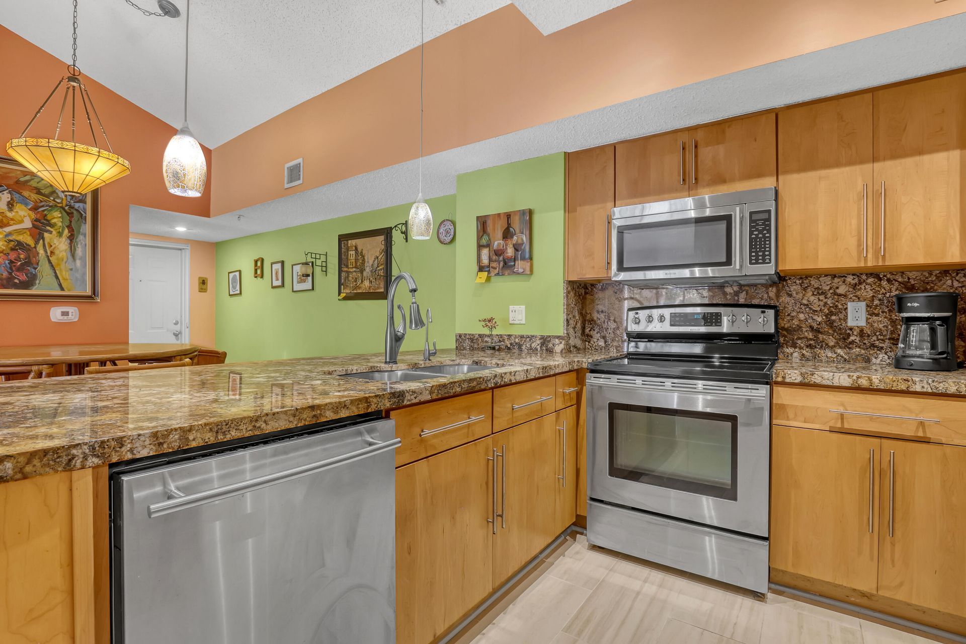 278 Village Boulevard, Unit 8208, Tequesta, FL 33469 Photo