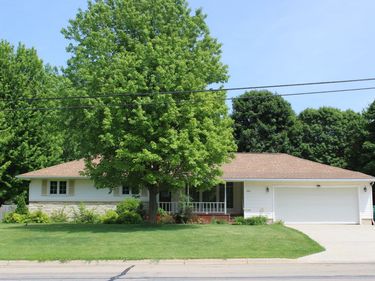 200 N Adams Street, Elkton, MN 55933