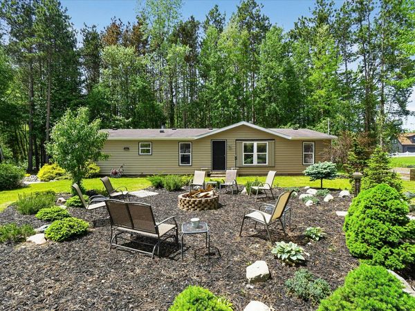 8653 Cochise Drive, Howard City, MI 49329