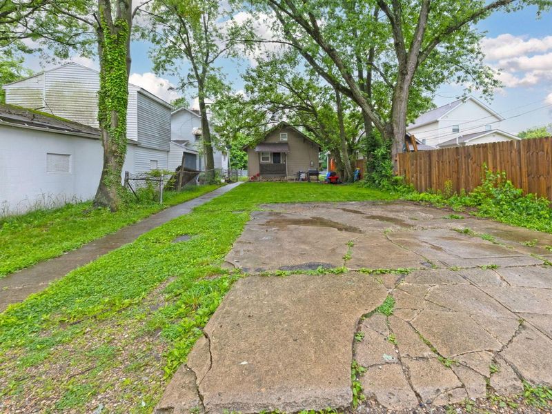 1372 Aberdeen Avenue , Columbus, OH 43211 Photo 8