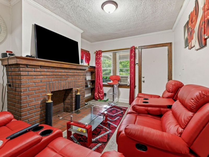1372 Aberdeen Avenue , Columbus, OH 43211 Photo 9