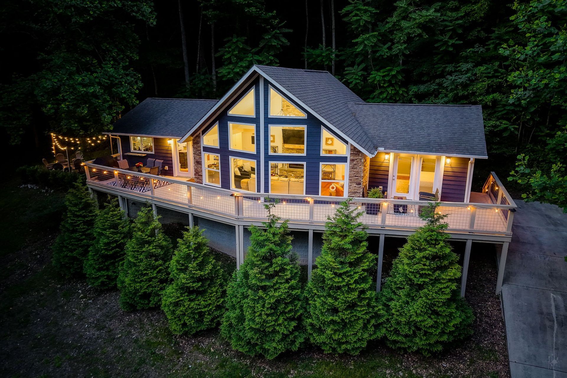 2499 Shoreside Dr, Smithville, TN 37166 Main Photo