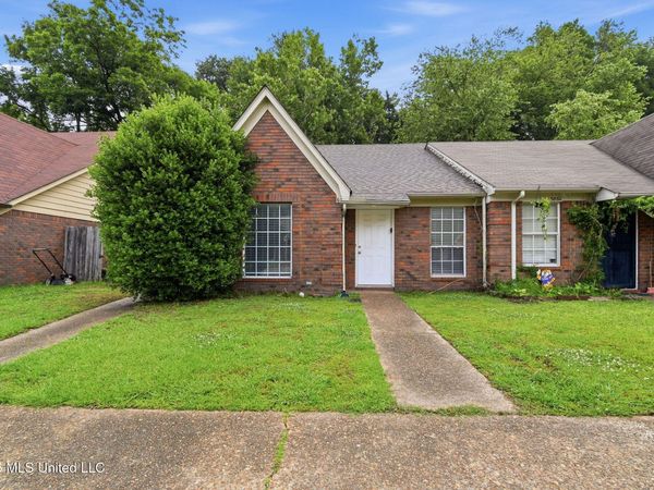 5870 Garden Walk, Southaven, MS 38671
