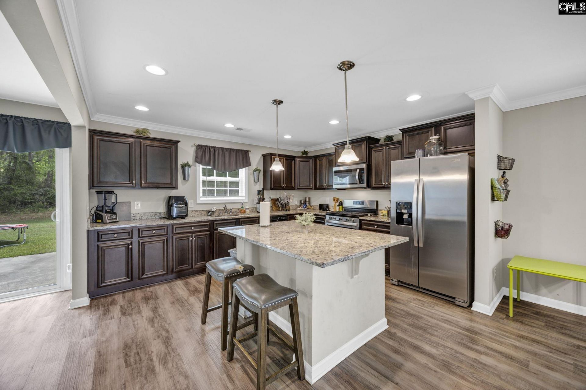 291 Harvester Loop  Photo 4