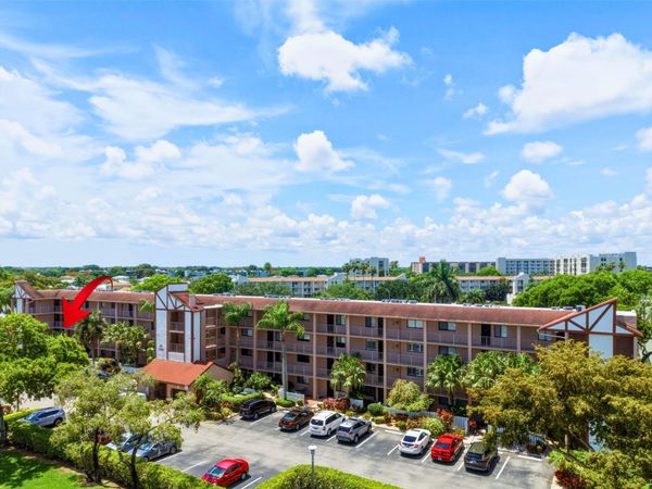 7280 Amberly Lane, Unit 201, Delray Beach, FL 33446