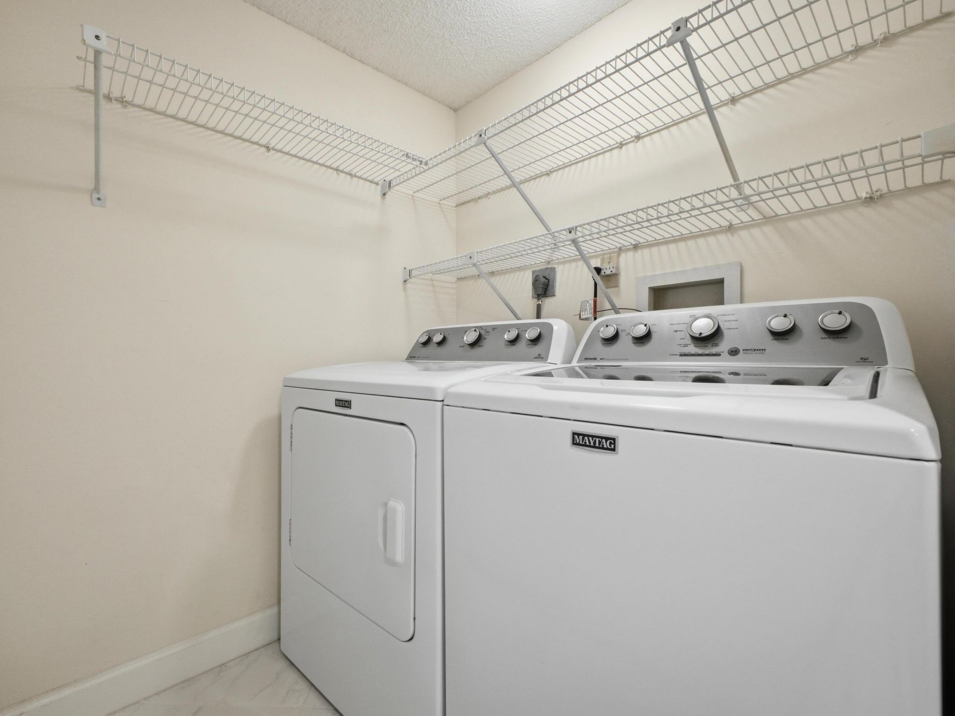 7280 Amberly Lane, Unit 201, Delray Beach, FL 33446 Photo