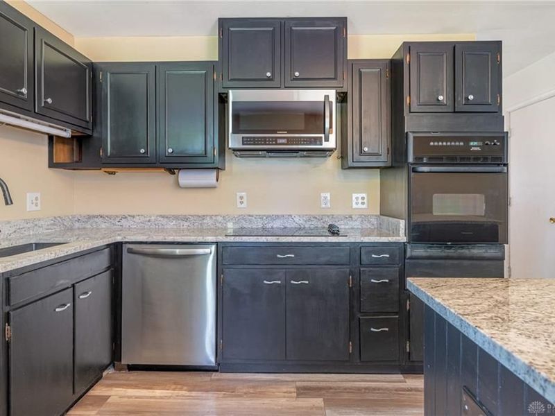 3042 Morningview Drive, Beavercreek, OH 45432 Photo 10