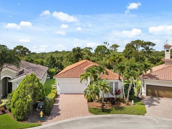 879 SW Pebble Lane, Palm City, FL 34990