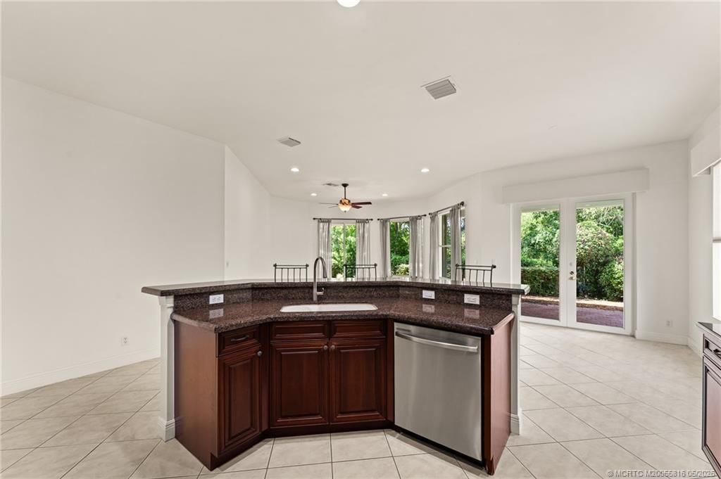 879 SW Pebble Lane, Palm City, FL 34990 Photo