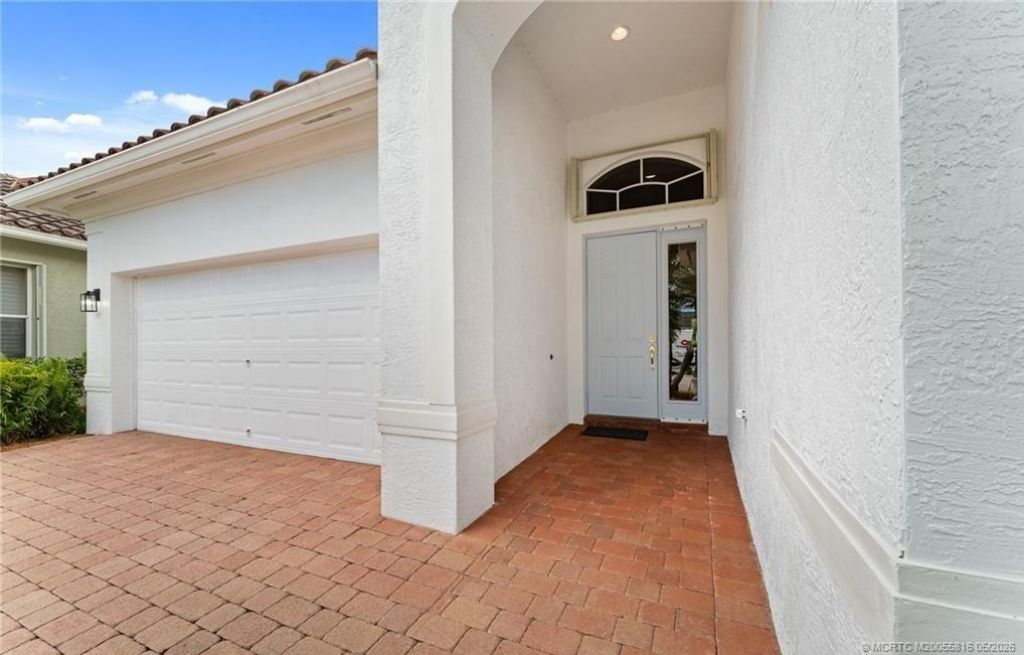 879 SW Pebble Lane, Palm City, FL 34990 Photo