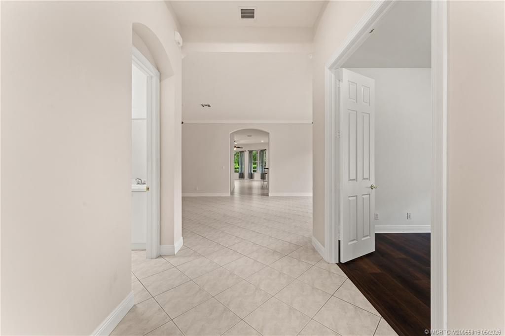 879 SW Pebble Lane, Palm City, FL 34990 Photo