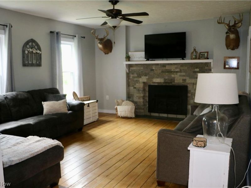 8463 Dewey Road, Montville, OH 44064 Photo 18