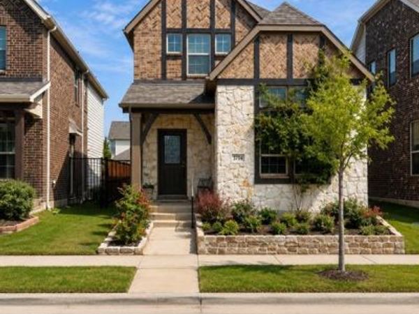 3704 Banton Street , Rowlett, TX 75089