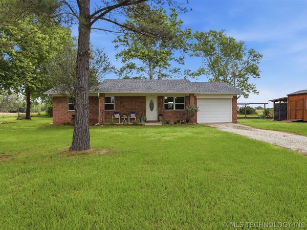 6827 E Rodeo , Atoka, OK 74525