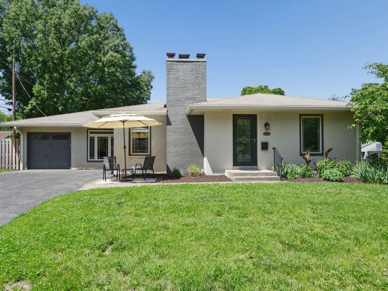1770 Harwitch Road , Columbus, OH 43221 Photo 2