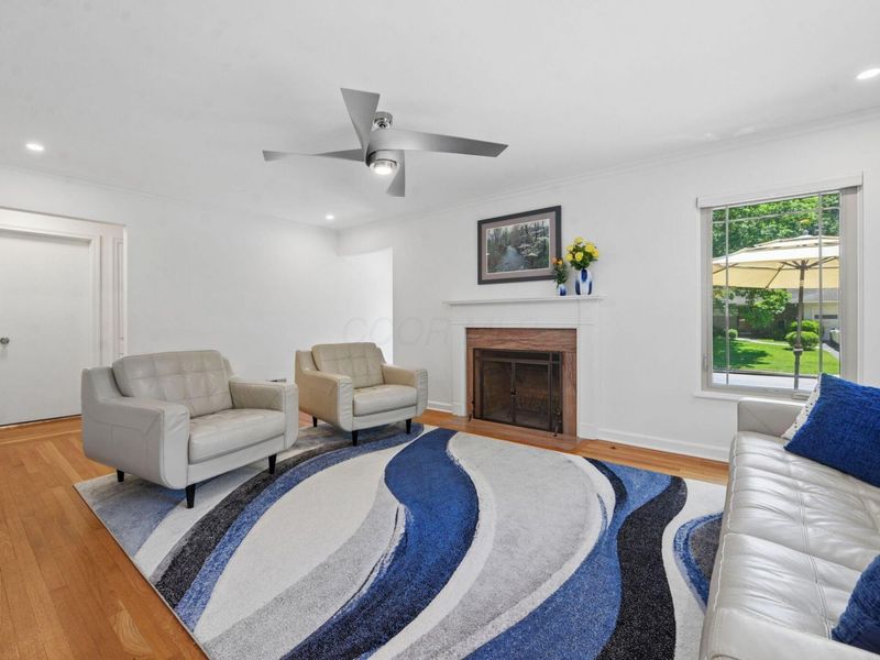 1770 Harwitch Road , Columbus, OH 43221 Photo 6
