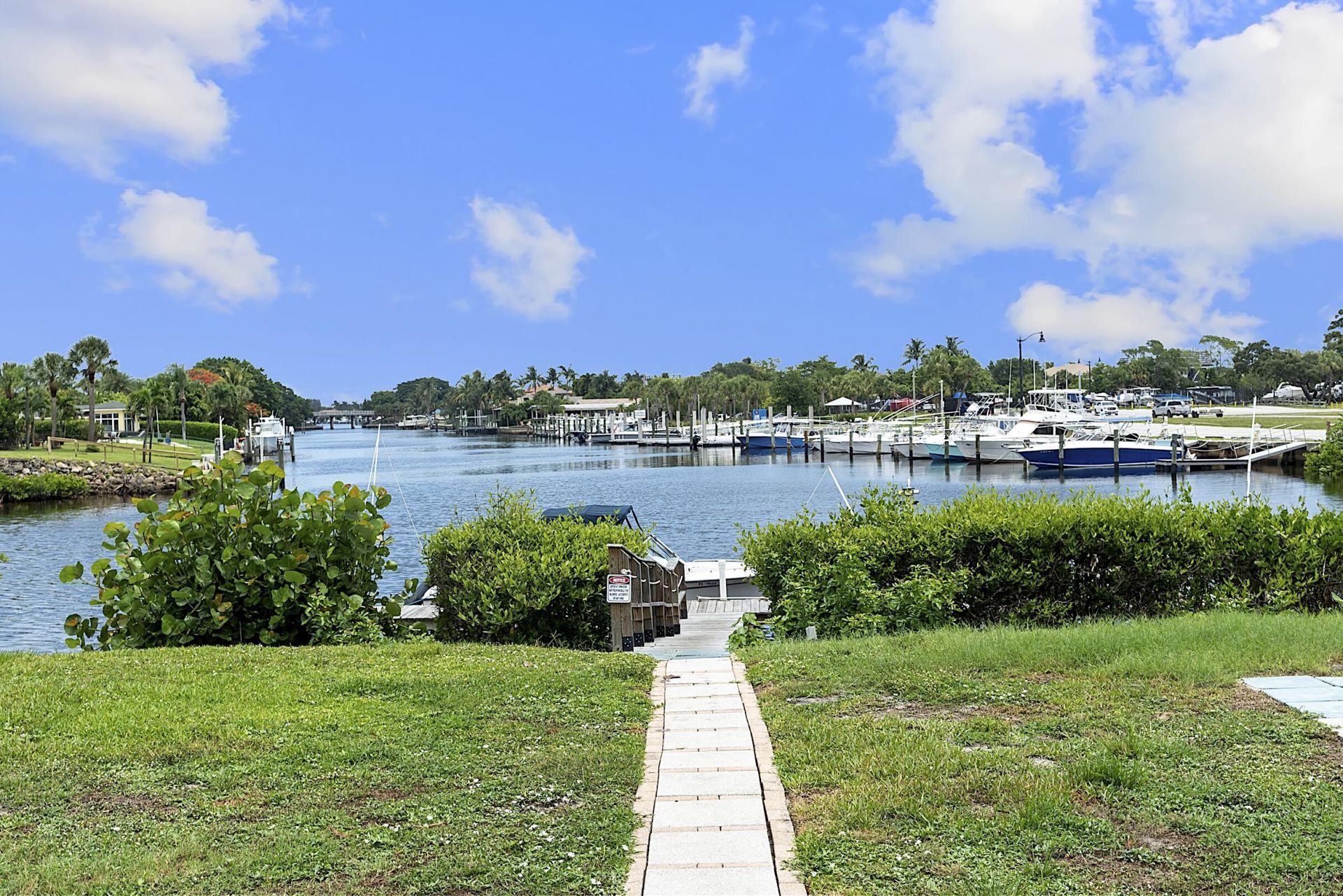 725 Hummingbird Way, Unit 111, North Palm Beach, FL 33408 Photo