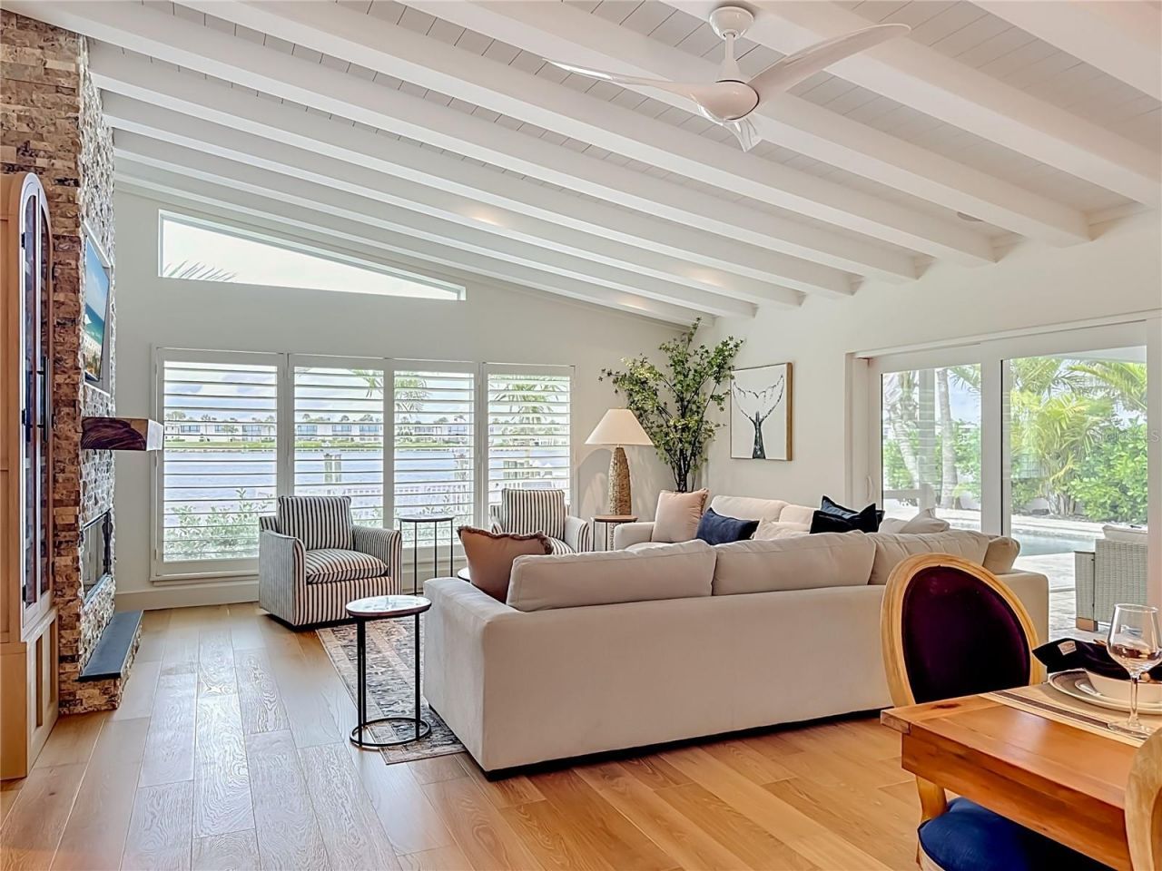 605 Key Royale Drive, Holmes Beach, FL 34217 Photo