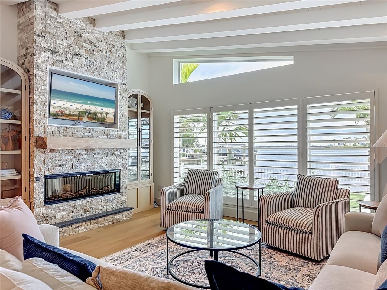 605 Key Royale Drive, Holmes Beach, FL 34217 Photo