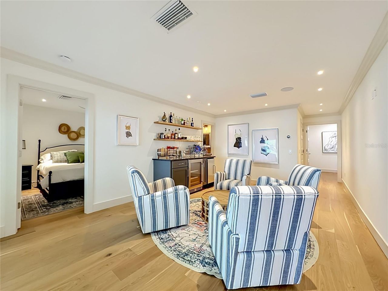 605 Key Royale Drive, Holmes Beach, FL 34217 Photo