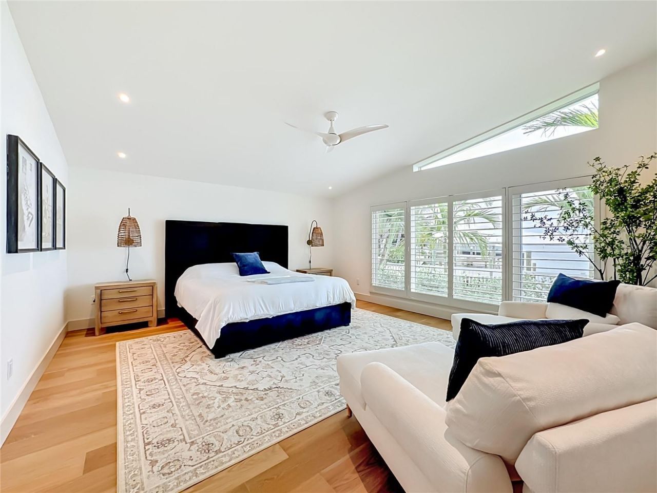 605 Key Royale Drive, Holmes Beach, FL 34217 Photo