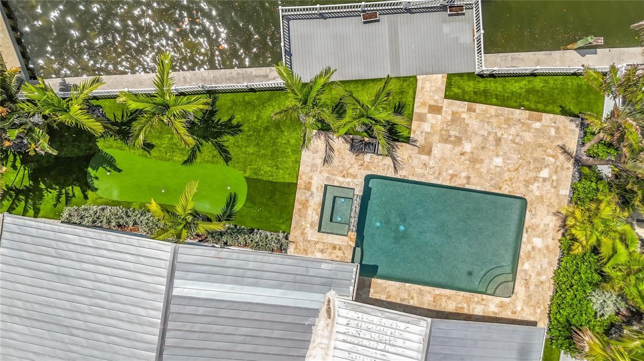 605 Key Royale Drive, Holmes Beach, FL 34217 Photo