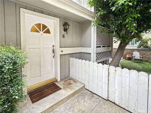 965 E Del Mar Boulevard, Unit 6, Pasadena, CA 91106