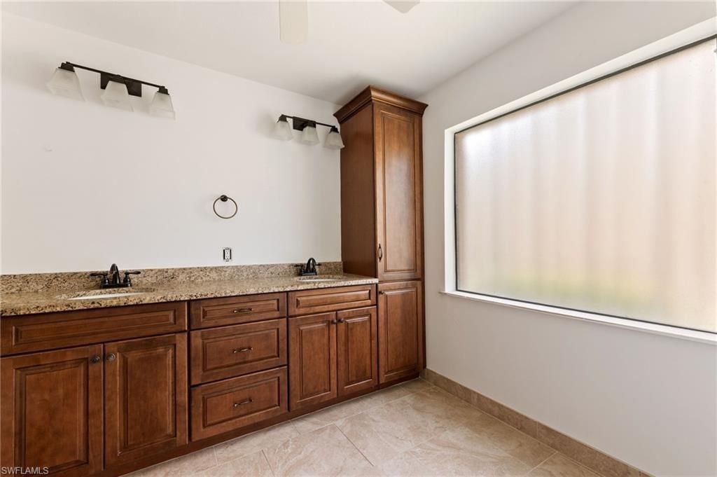 441 Countryside Dr , Naples, FL 34104 Photo