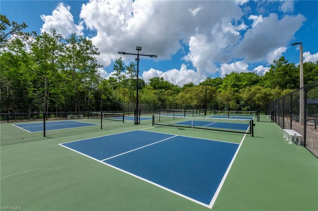 441 Countryside Dr , Naples, FL 34104 Photo
