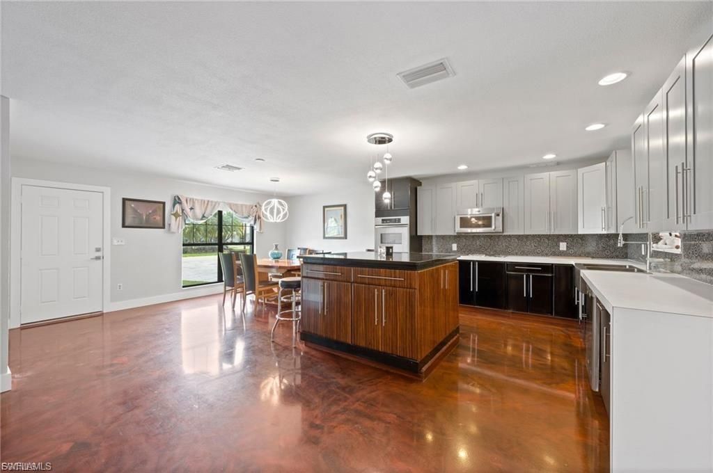 1763 Inlet Dr , North Fort Myers, FL 33903 Photo