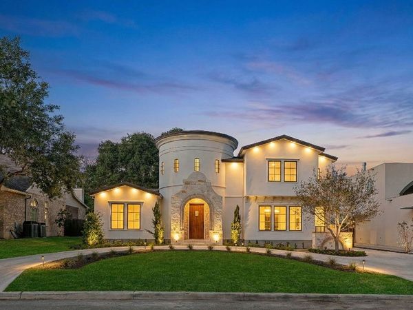 817 Garraty Rd, Terrell Hills, TX 78209