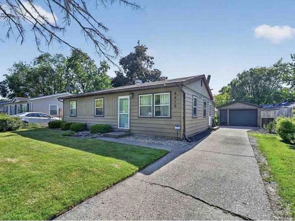 6410 Grand Avenue , Hammond, IN 46323