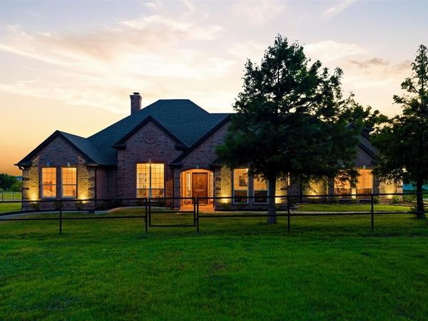 2202 White Lane, Haslet, TX 76052