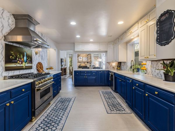 1809 Newton Place NE, Albuquerque, NM 87106
