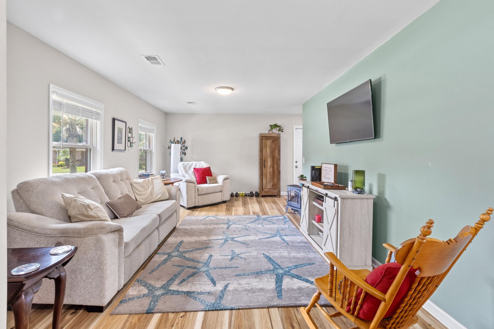 1851 Gippy Lane Photo 21