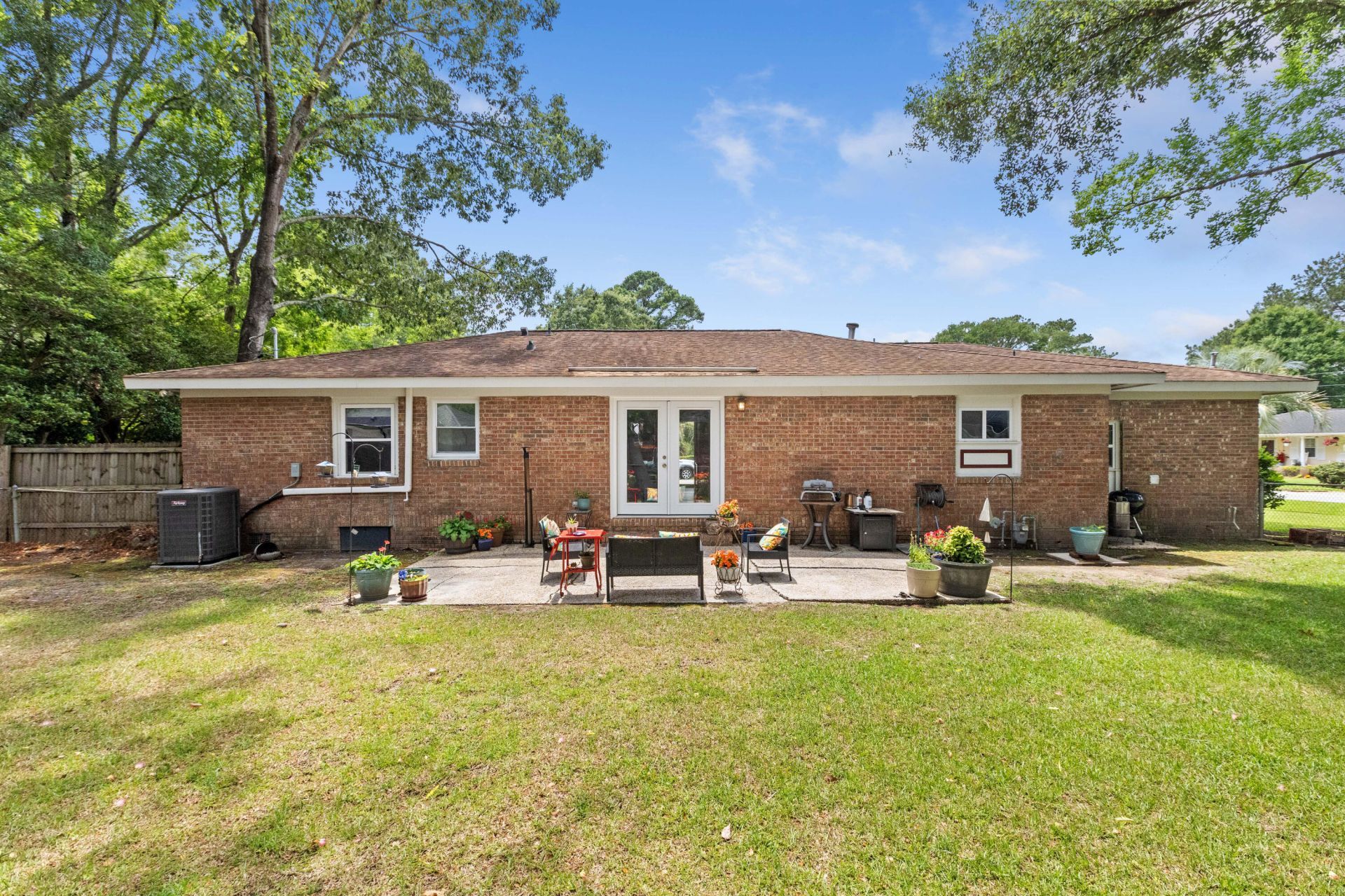 1851 Gippy Lane Photo 30