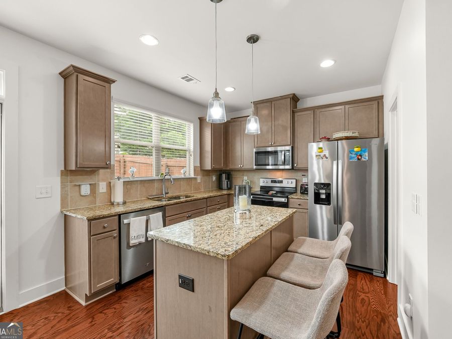 Property Image 12