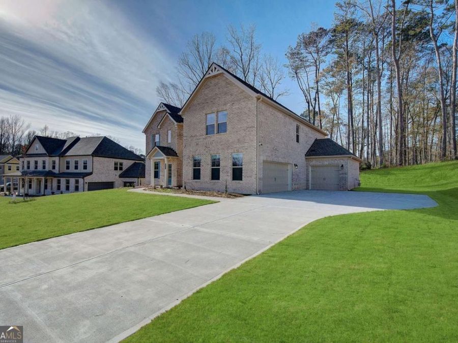 Property Image 4