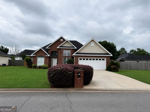102 Myles Lane, Bonaire, GA 31005