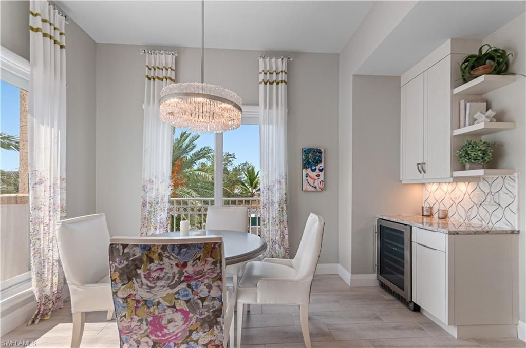 375 5th Ave S, Unit 302, Naples, FL 34102 Photo