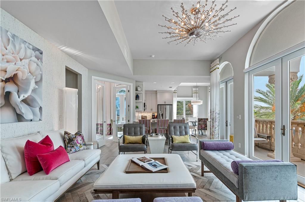 375 5th Ave S, Unit 302, Naples, FL 34102 Photo