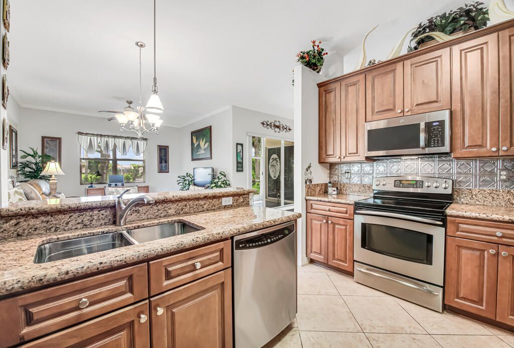 9778 Bowline, Unit 101, West Palm Beach, FL 33411 Photo