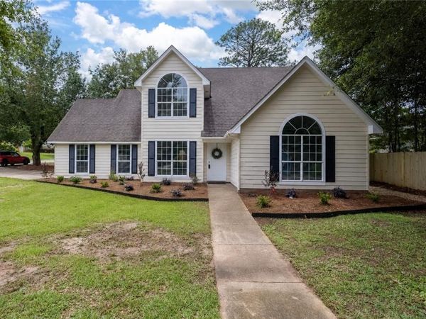 101 Lawson Road, Daphne, AL 36526