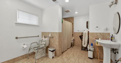 6204 Fennwood Ct, Sacramento, CA 95831 Photo