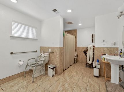 6204 Fennwood Ct, Sacramento, CA 95831 Photo