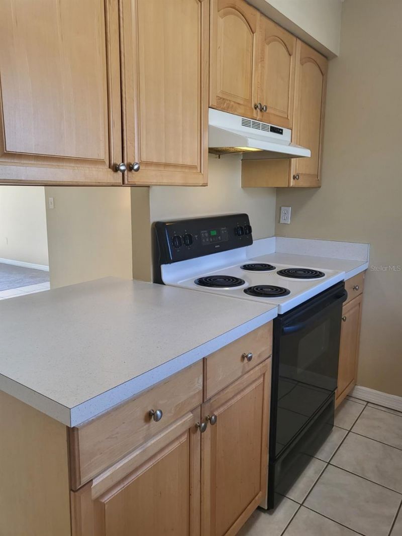 2721 Hidden Lake Boulevard, Unit C, Sarasota, FL 34237 Photo