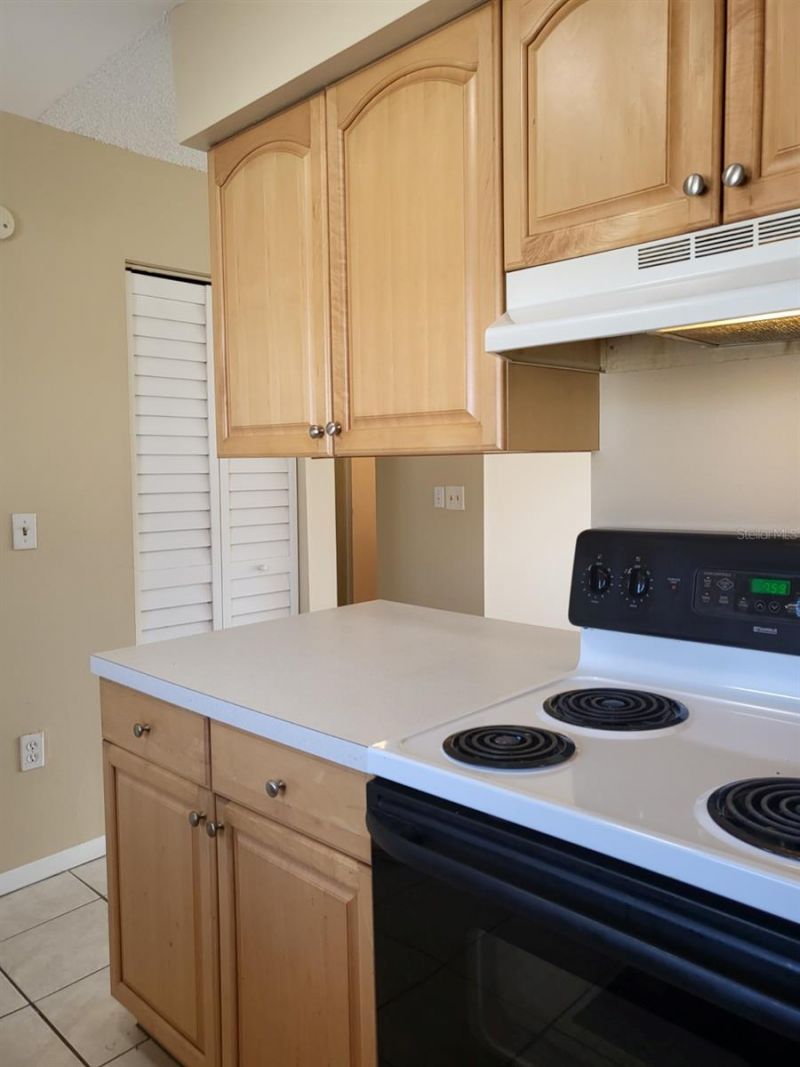 2721 Hidden Lake Boulevard, Unit C, Sarasota, FL 34237 Photo