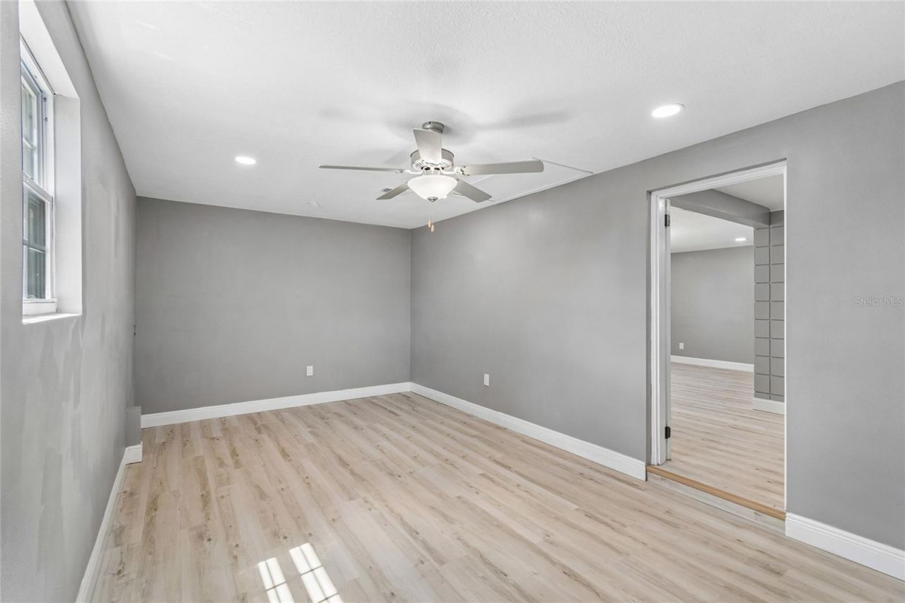 4834 Mile Stretch Drive , Holiday, FL 34690 Photo