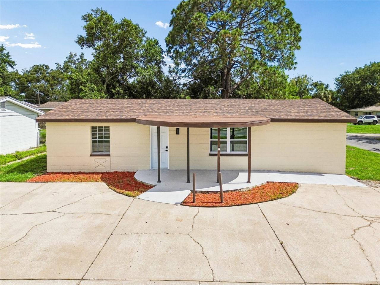 4834 Mile Stretch Drive , Holiday, FL 34690 Photo