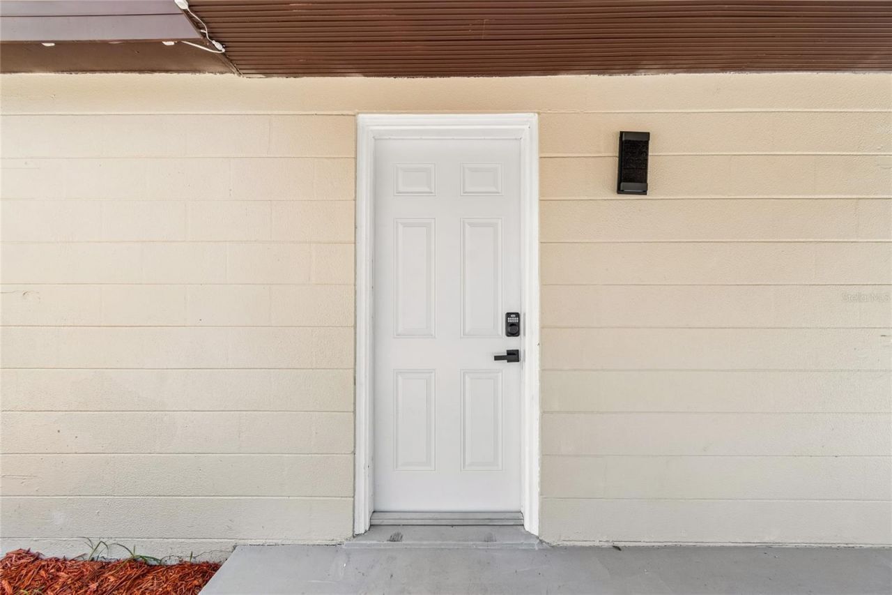 4834 Mile Stretch Drive , Holiday, FL 34690 Photo